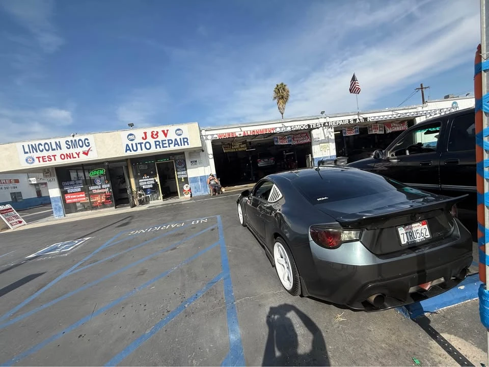 2013 Scion FR-S - Image 3 of 9