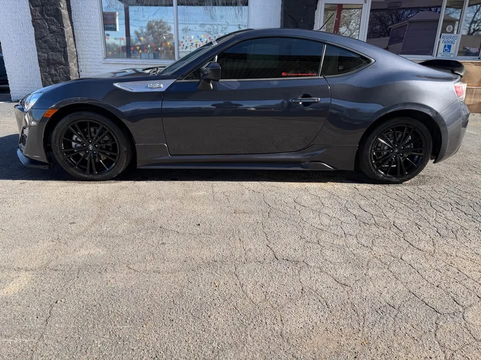 2013 Scion FR-S - Image 3 of 13