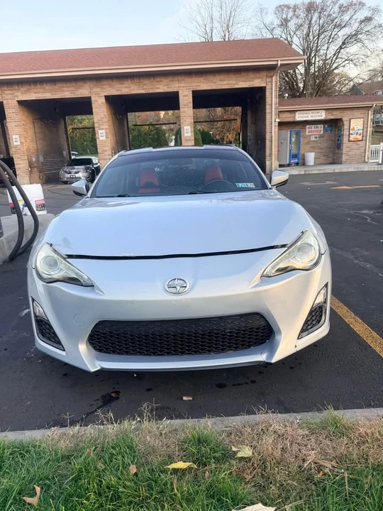 2013 Scion FR-S - Image 10 of 12