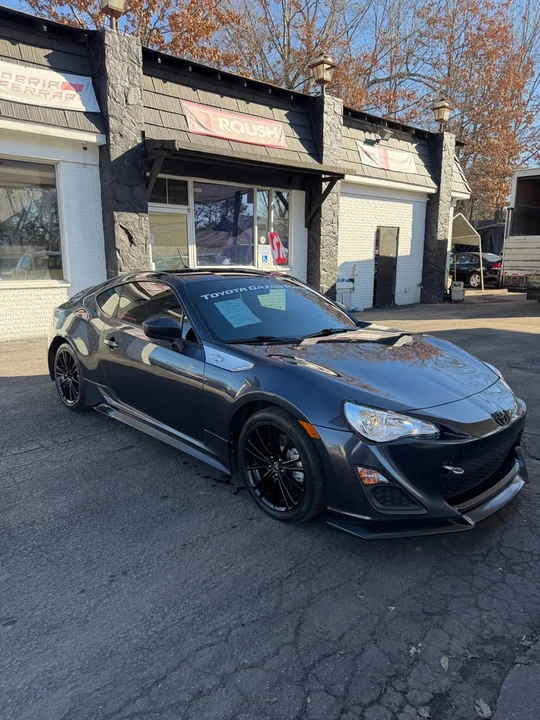 2013 Scion FR-S - Image 8 of 14