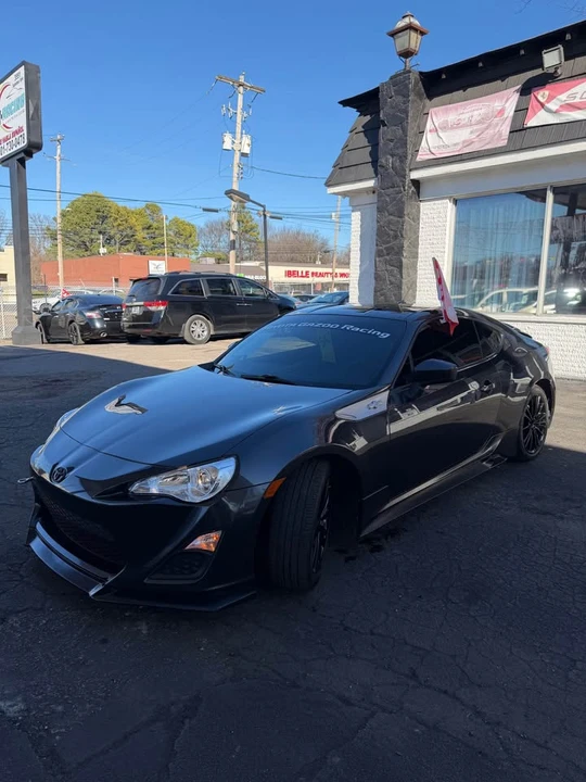 2013 Scion FR-S - Image 2 of 14