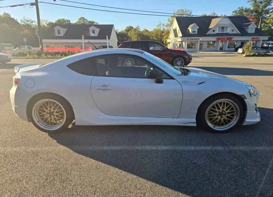 2013 Scion FR-S - Image 2 of 6