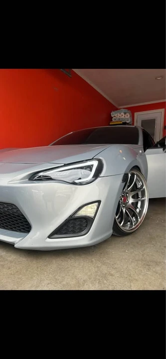 2013 Scion FR-S - Image 6 of 17