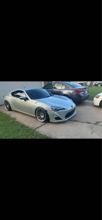 2013 Scion FR-S - Image 4 of 17