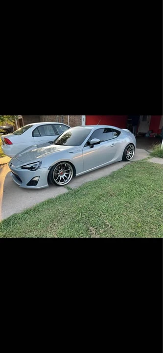 2013 Scion FR-S - Image 5 of 17