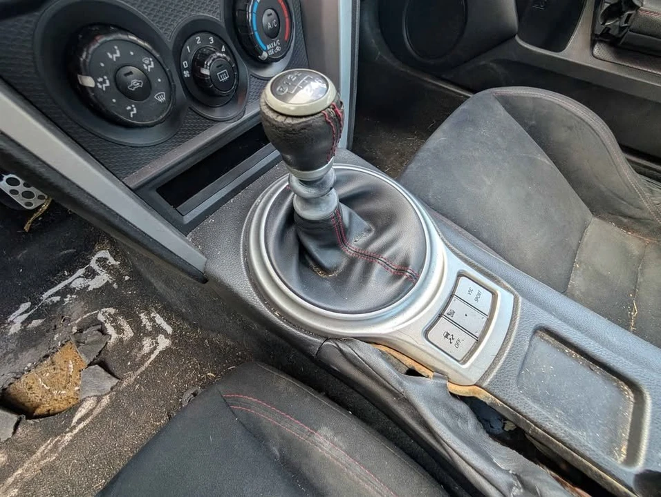 2013 Scion FR-S - Image 16 of 19