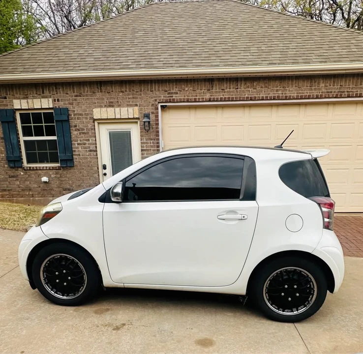2013 Scion iQ - Image 2 of 4