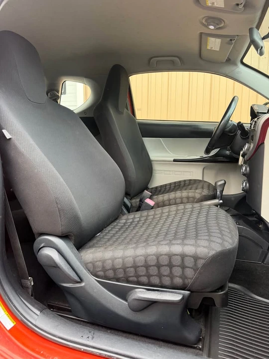 2013 Scion iQ - Image 10 of 12