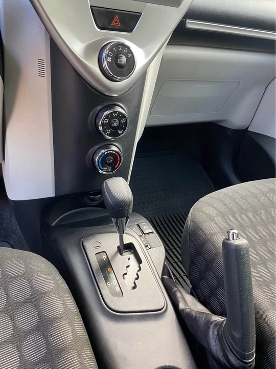 2013 Scion iQ - Image 3 of 10