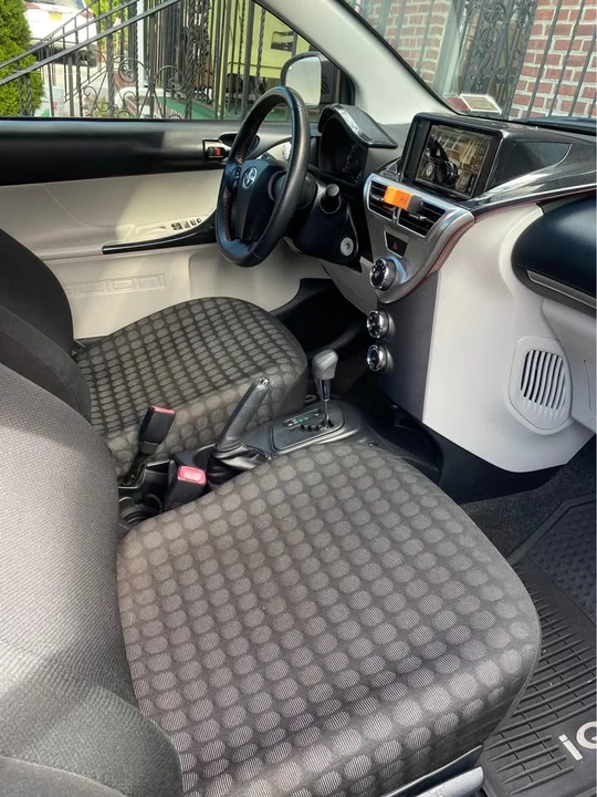 2013 Scion iQ - Image 8 of 10