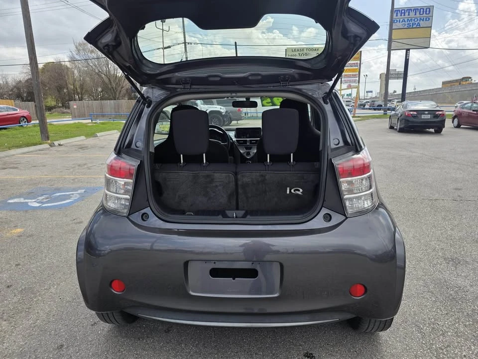 2013 Scion iQ - Image 8 of 14