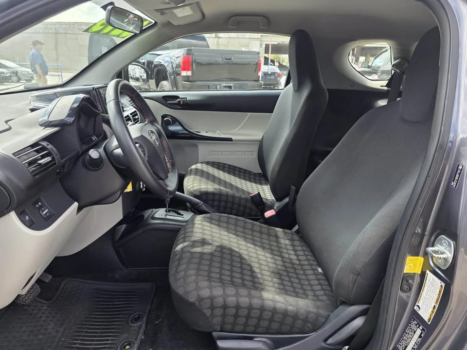 2013 Scion iQ - Image 10 of 14