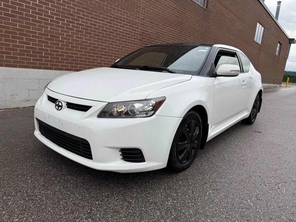 2013 Scion tC - Image 2 of 18