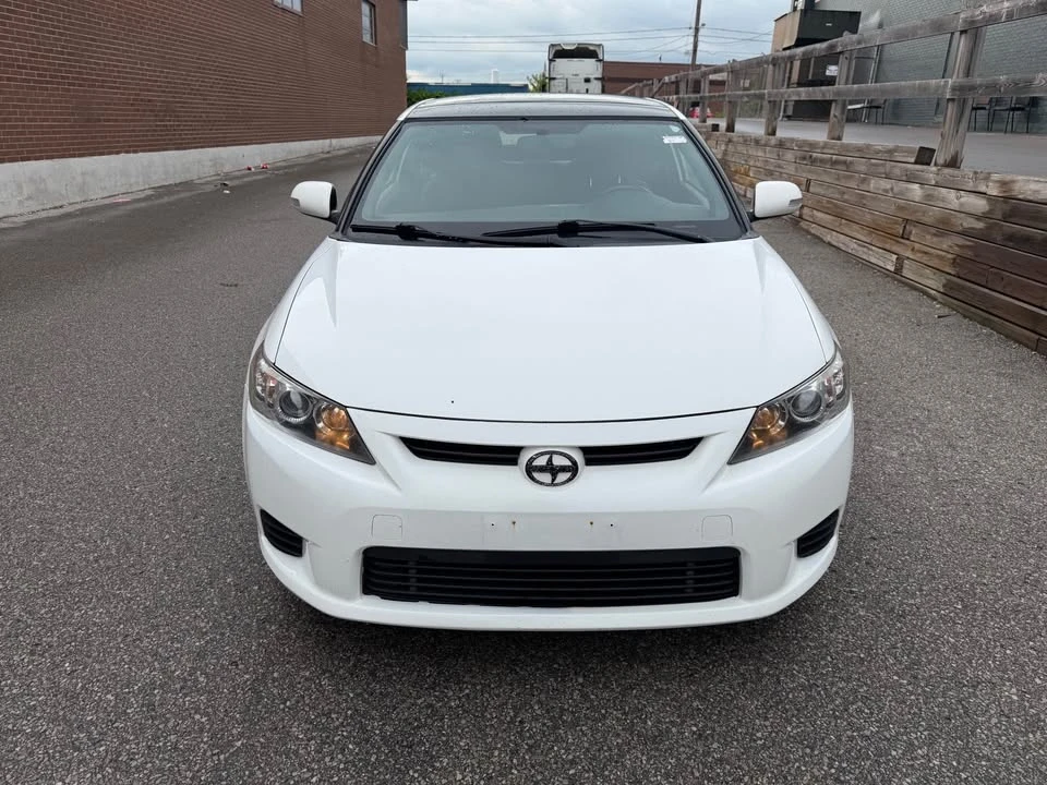 2013 Scion tC - Image 9 of 18
