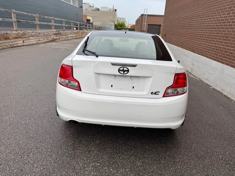 2013 Scion tC - Image 4 of 18