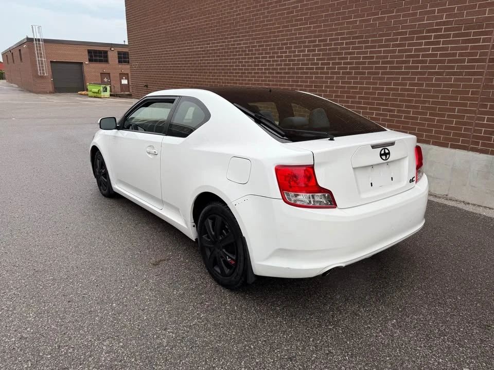 2013 Scion tC - Image 5 of 18
