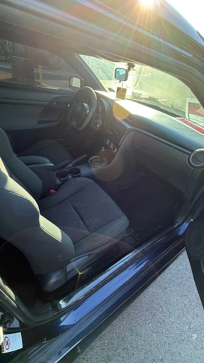 2013 Scion tC - Image 6 of 10