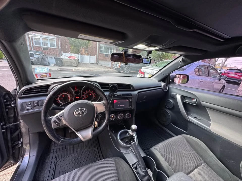 2013 Scion tC - Image 8 of 11