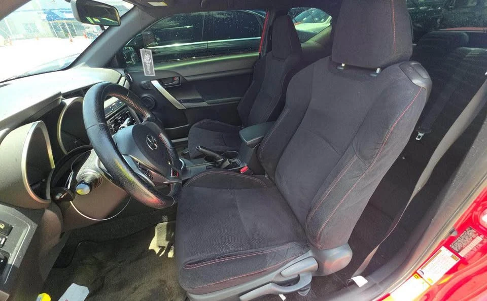 2013 Scion tC - Image 6 of 7