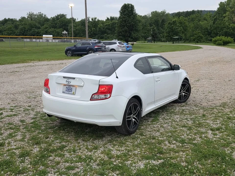 2013 Scion tC - Image 4 of 18