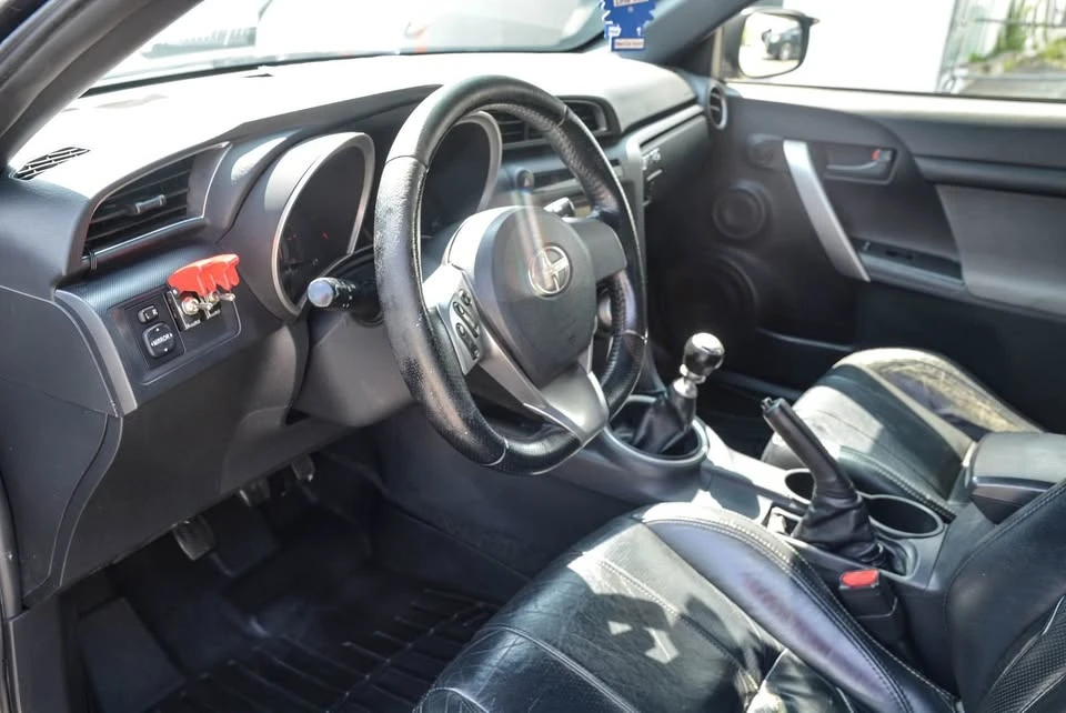 2013 Scion tC - Image 6 of 6