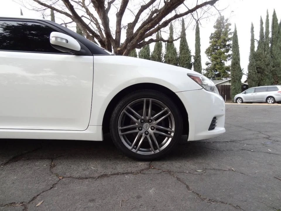 2013 Scion tC - Image 9 of 15