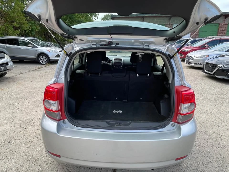 2013 Scion xD - Image 11 of 19