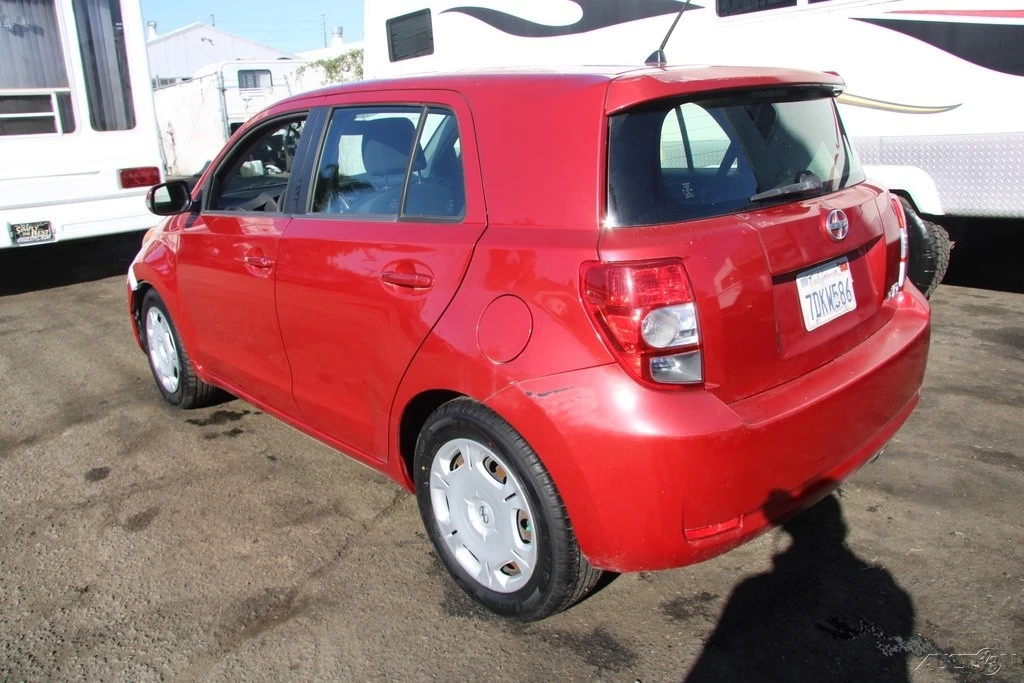 2013 Scion xD - Image 4 of 21