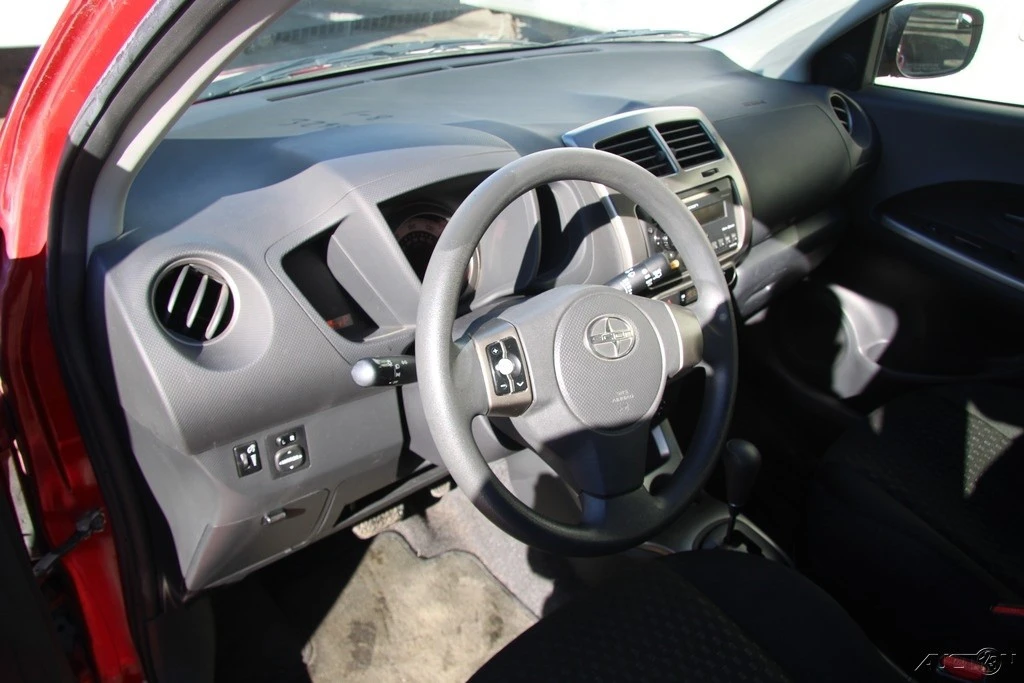 2013 Scion xD - Image 12 of 21