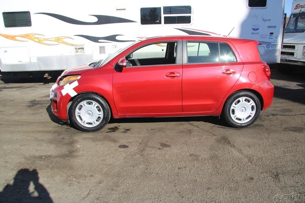 2013 Scion xD - Image 3 of 21