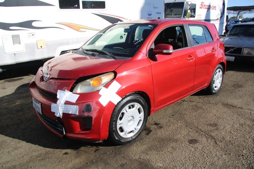 2013 Scion xD - Image 2 of 21