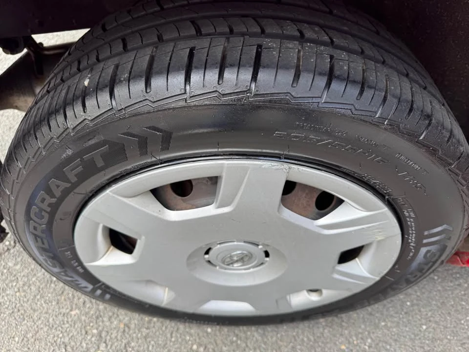 2013 Scion xB - Image 15 of 19
