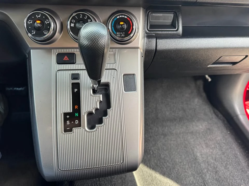 2013 Scion xB - Image 18 of 19