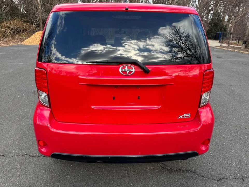 2013 Scion xB - Image 4 of 19