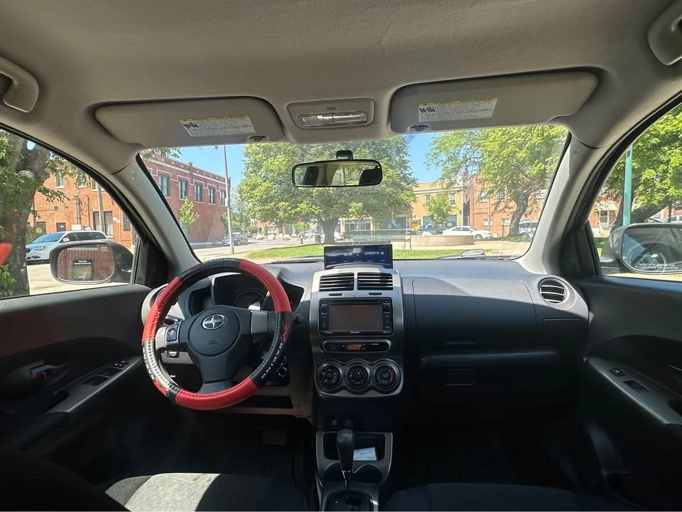 2013 Scion xD - Image 10 of 19