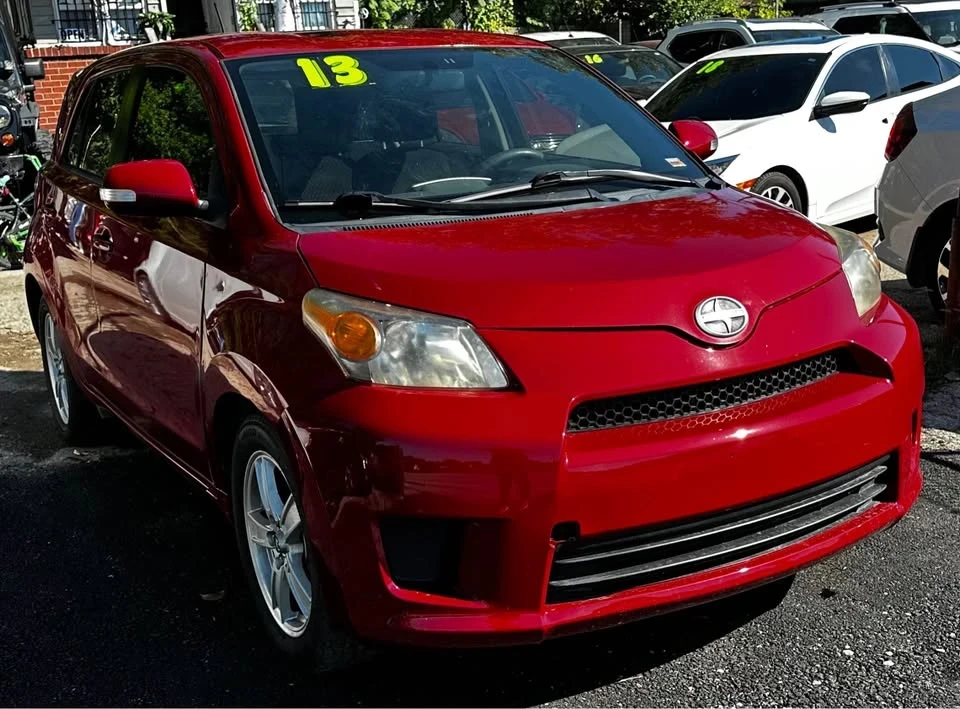 2013 Scion xD - Image 2 of 11