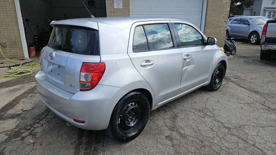 2013 Scion xD - Image 4 of 12