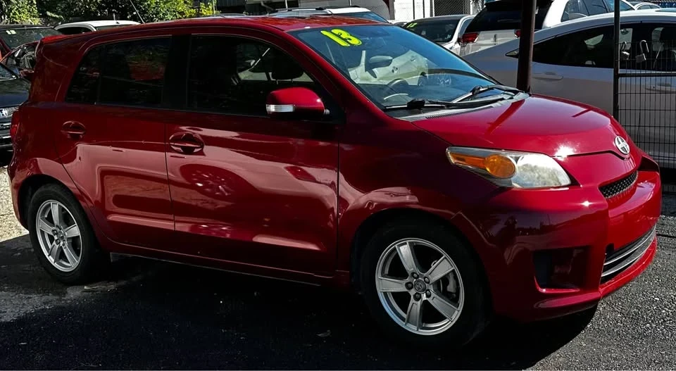 2013 Scion xD - Image 7 of 11