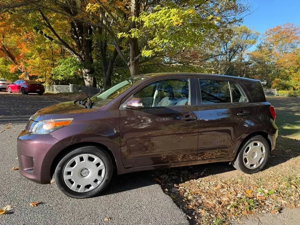 2013 Scion xD - Image 3 of 16