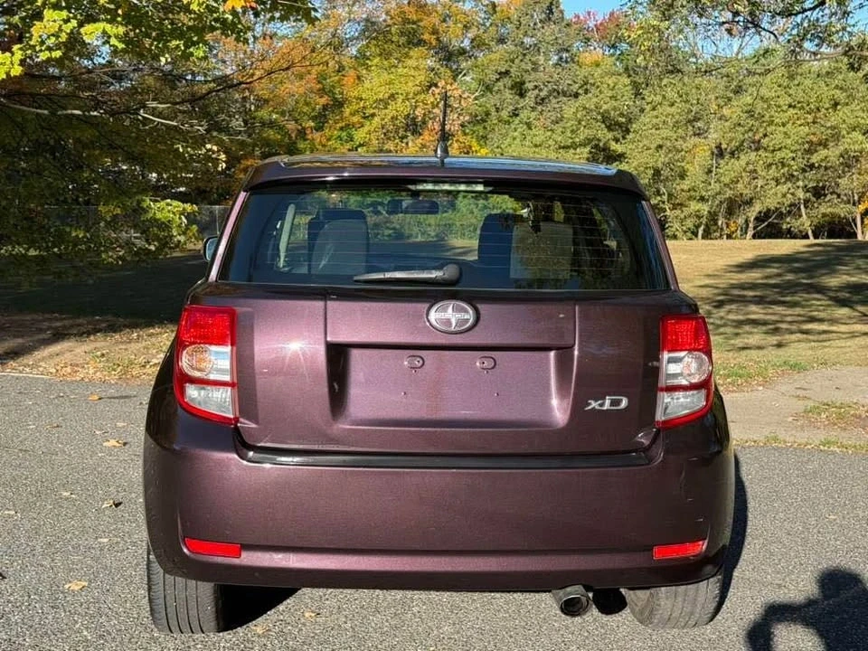 2013 Scion xD - Image 9 of 16