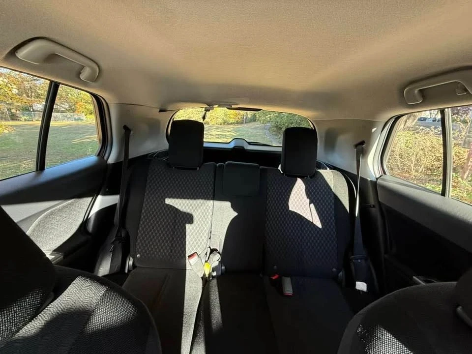 2013 Scion xD - Image 5 of 16