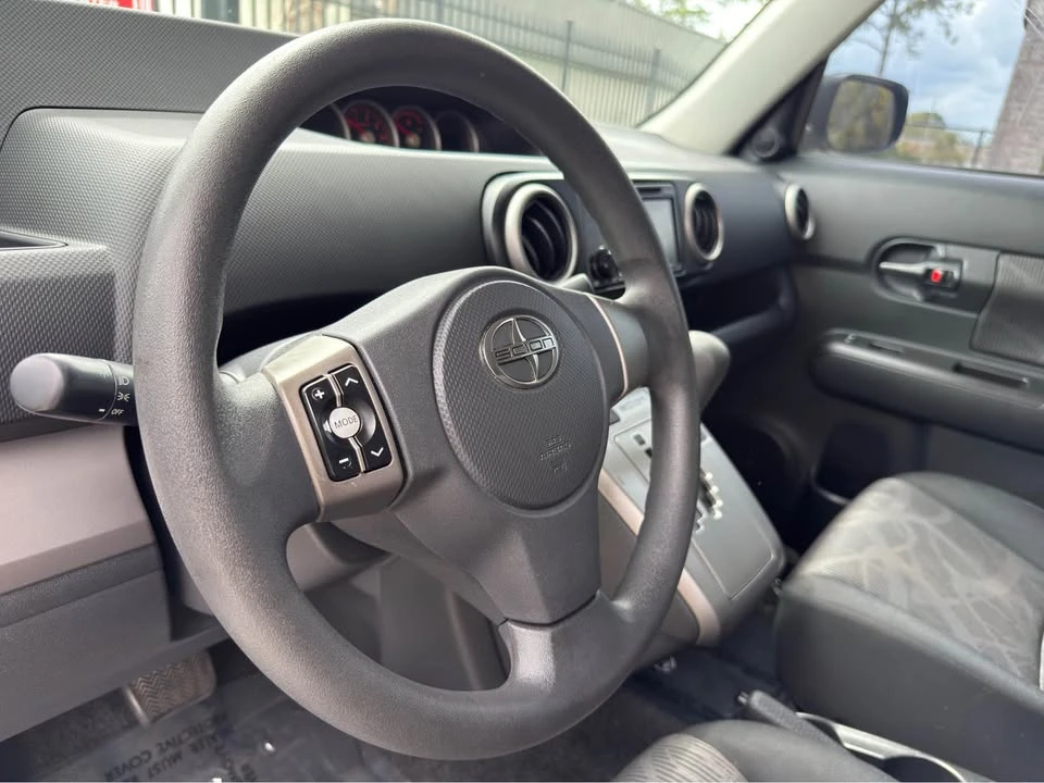 2013 Scion xD - Image 6 of 16