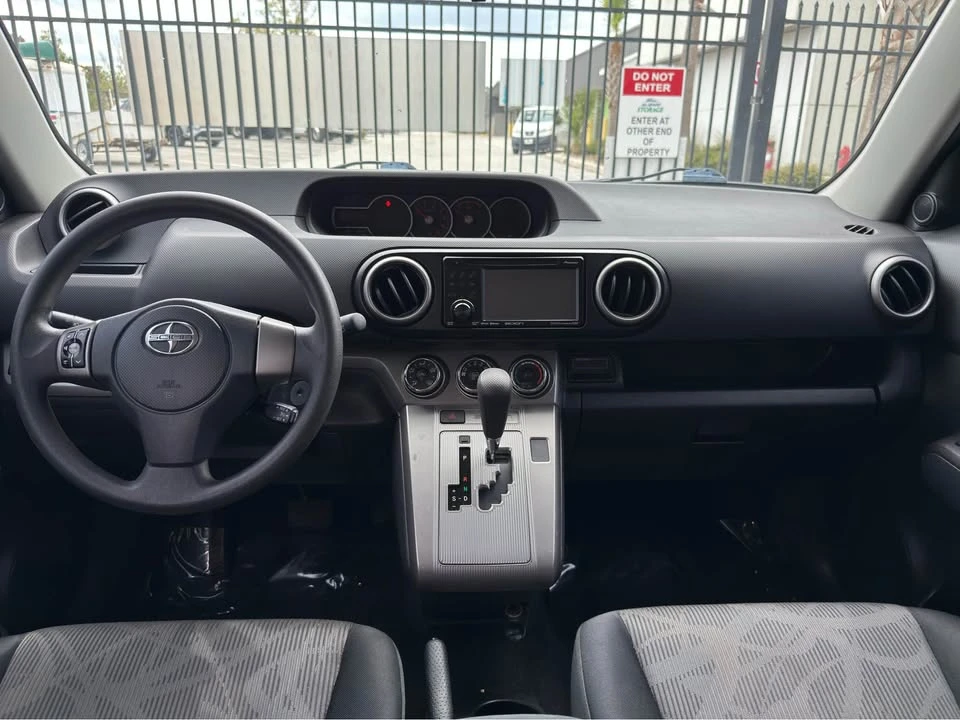 2013 Scion xD - Image 8 of 16