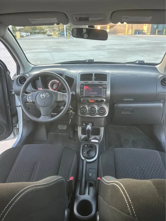 2013 Scion xD - Image 13 of 20