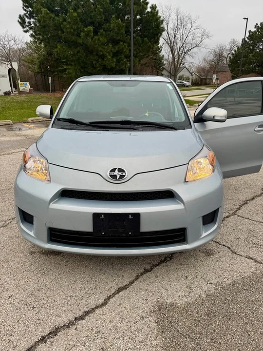 2013 Scion xD - Image 7 of 20