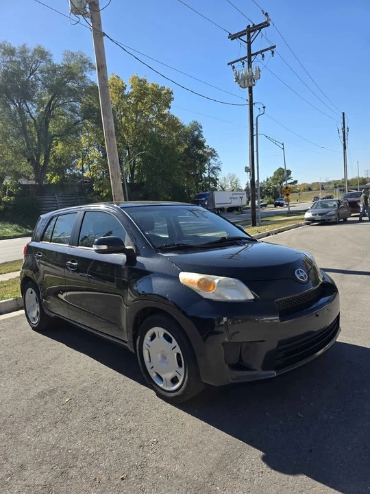 2013 Toyota Yaris - Image 6 of 13