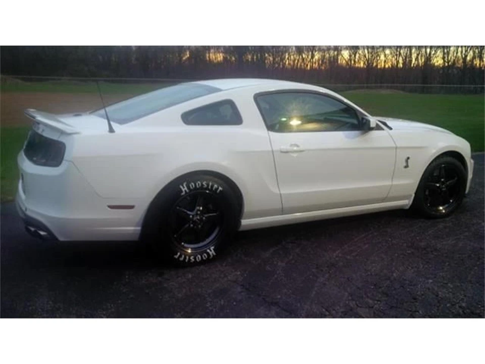 2013 Shelby GT350 - Image 2 of 8