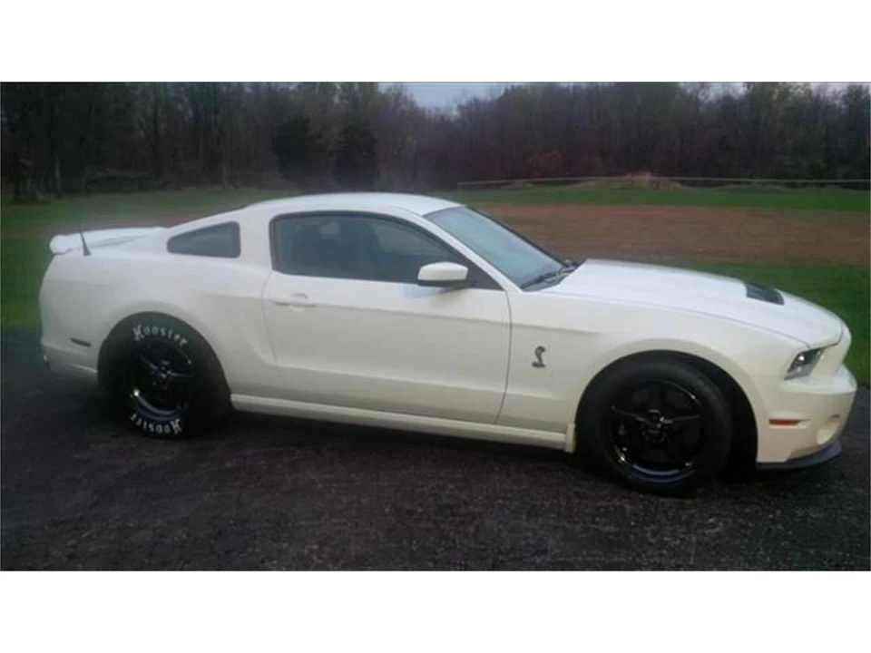 2013 Shelby GT350 - Image 3 of 8