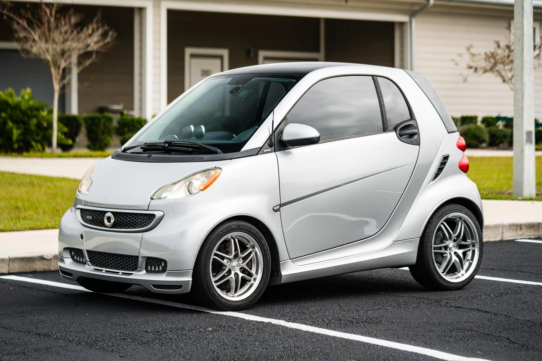 2013 Smart Fortwo 2nd Gen - Image 10 of 31