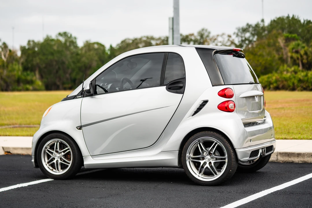 2013 Smart Fortwo 2nd Gen - Image 15 of 31